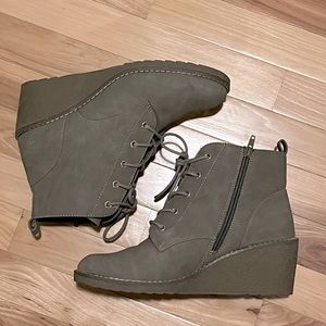 Taupe Wedges